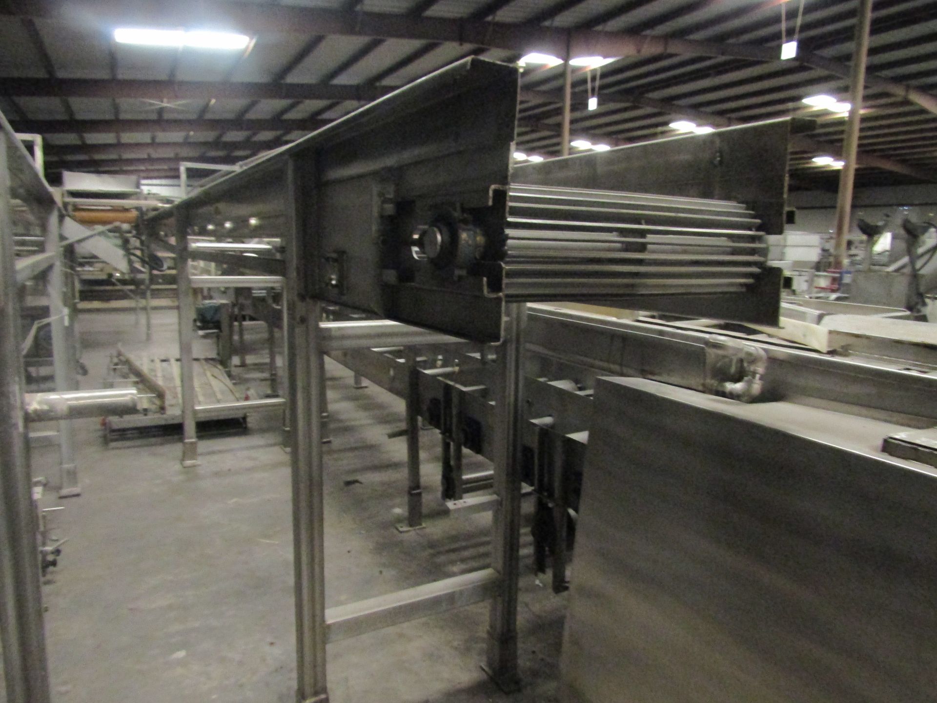 24” wide x 45' long sorting belt conveyor