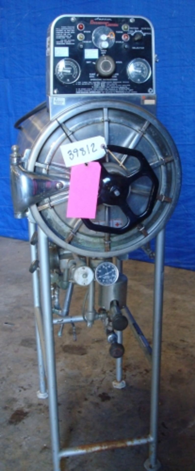 American Sterilizer model LS-1624 jacketed autoclave - Image 2 of 10