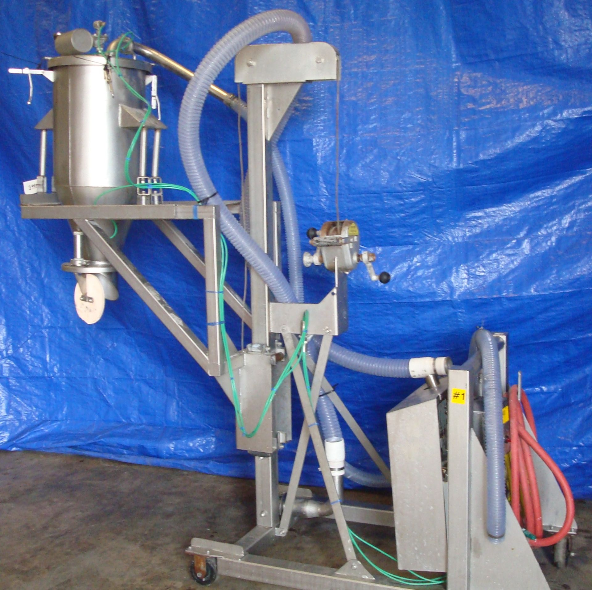 Vac-U-Max mobile vacuum conveying system - Image 4 of 8