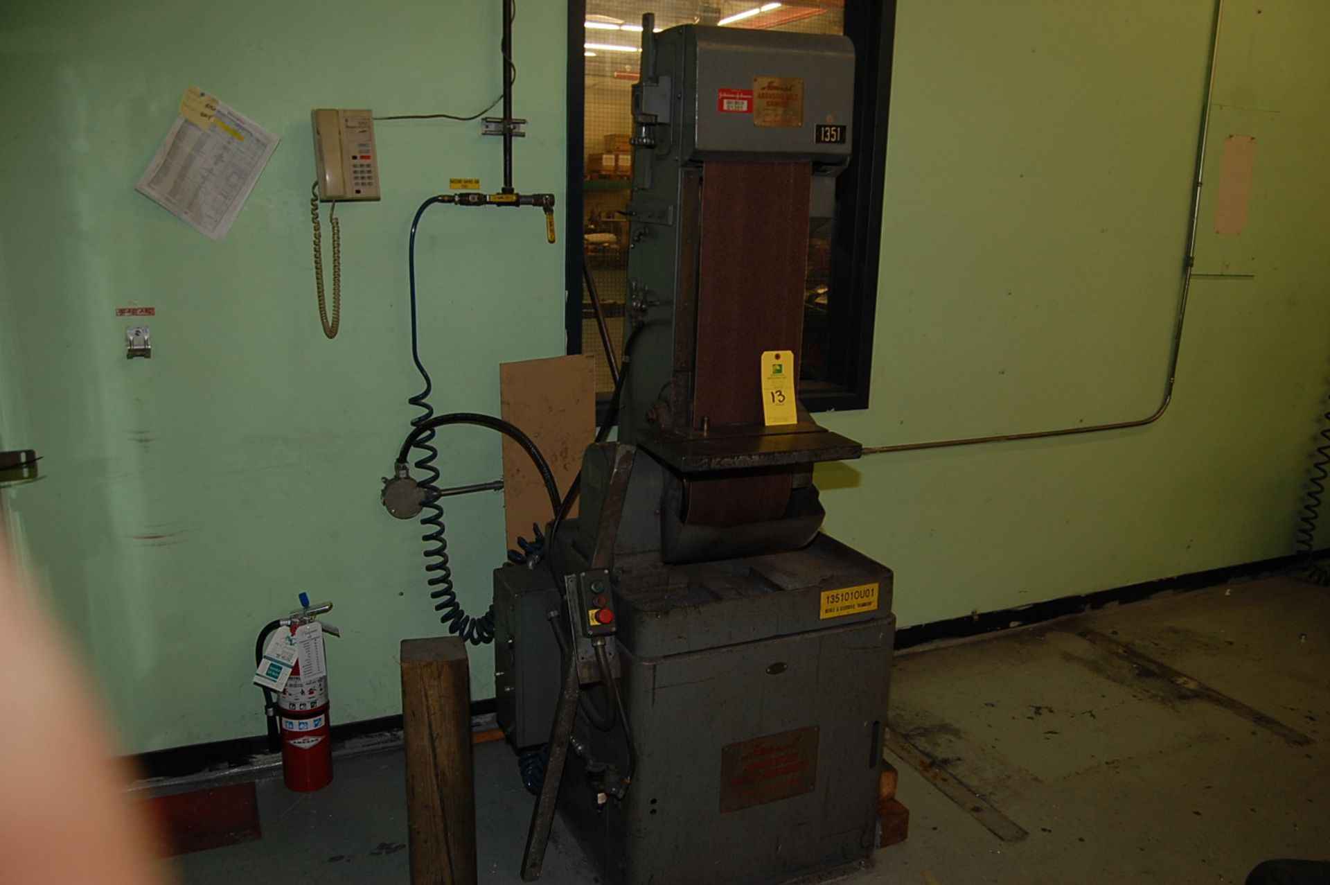 Hammons Model #1000 D-B Abrasive Belt Grinder, 10 in. Wide Belt, 7 1/2 HP Motor, 3400 RPM, SN 1087 - Image 2 of 2