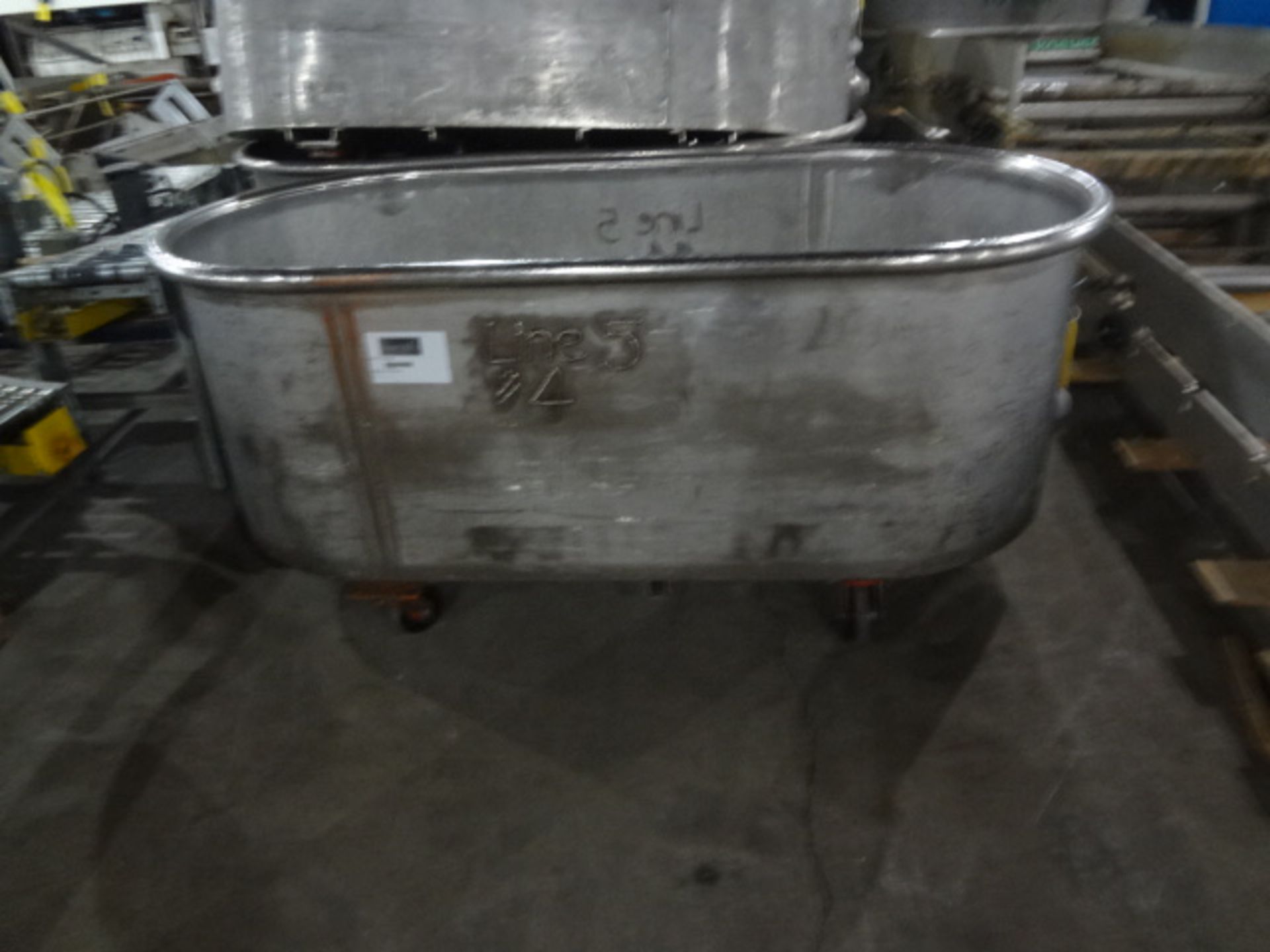 (1) Stainless Dough Trough on Casters Over all Size 40 in , LOCATED IN OTTAWA, OH. LOADING FEE $25