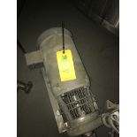 SS Centrifugal Pump, 2 1/2 in. x 1 1/2 in., with 7.5 HP - 3500 RPM - 230/460 Volt Motor