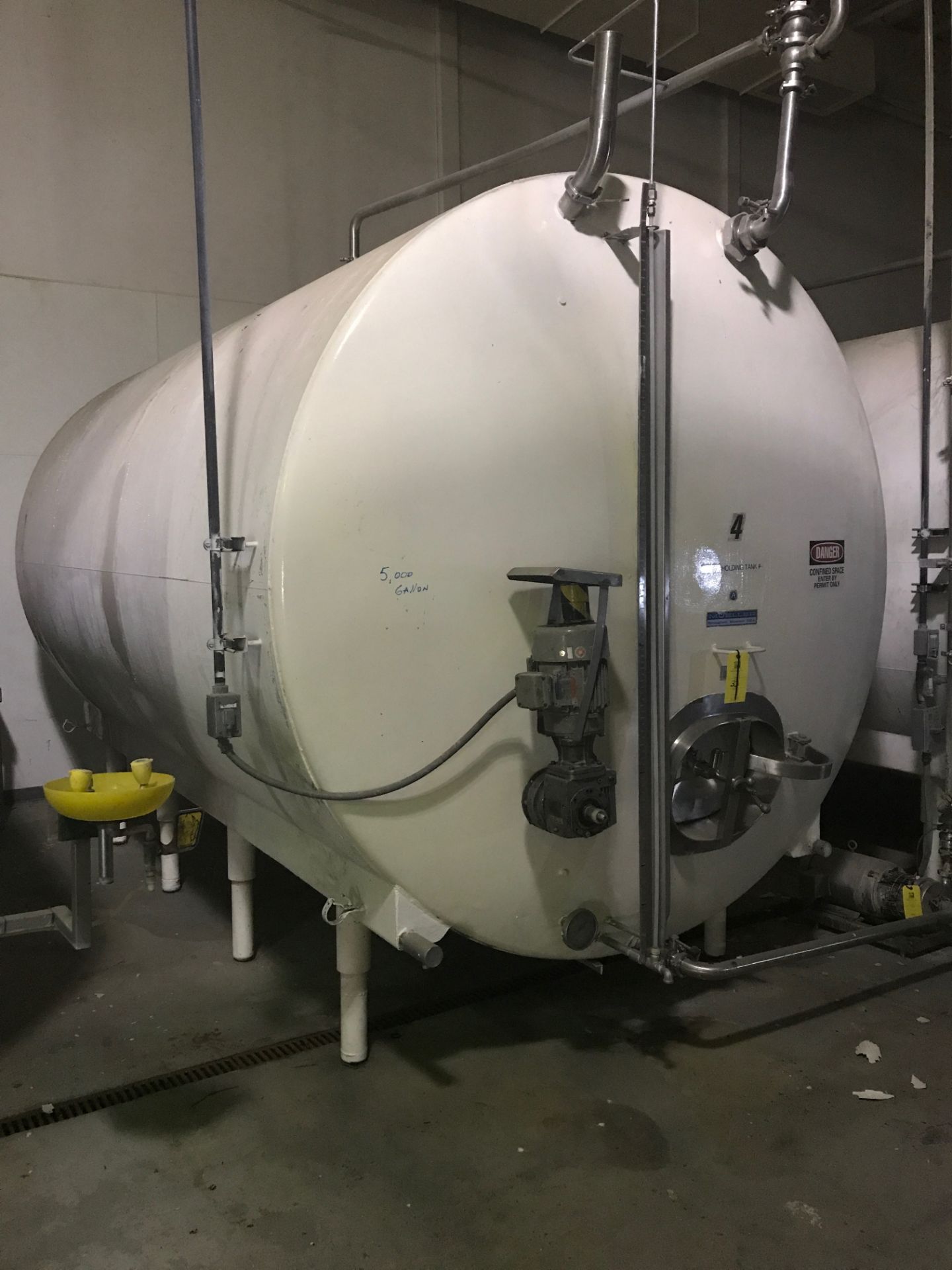 Mueller 5,000 Gal. Jacketed Agitated Hold Tank, 8 ft. Diameter x 16 ft. Long with Spray Ball, 2 HP