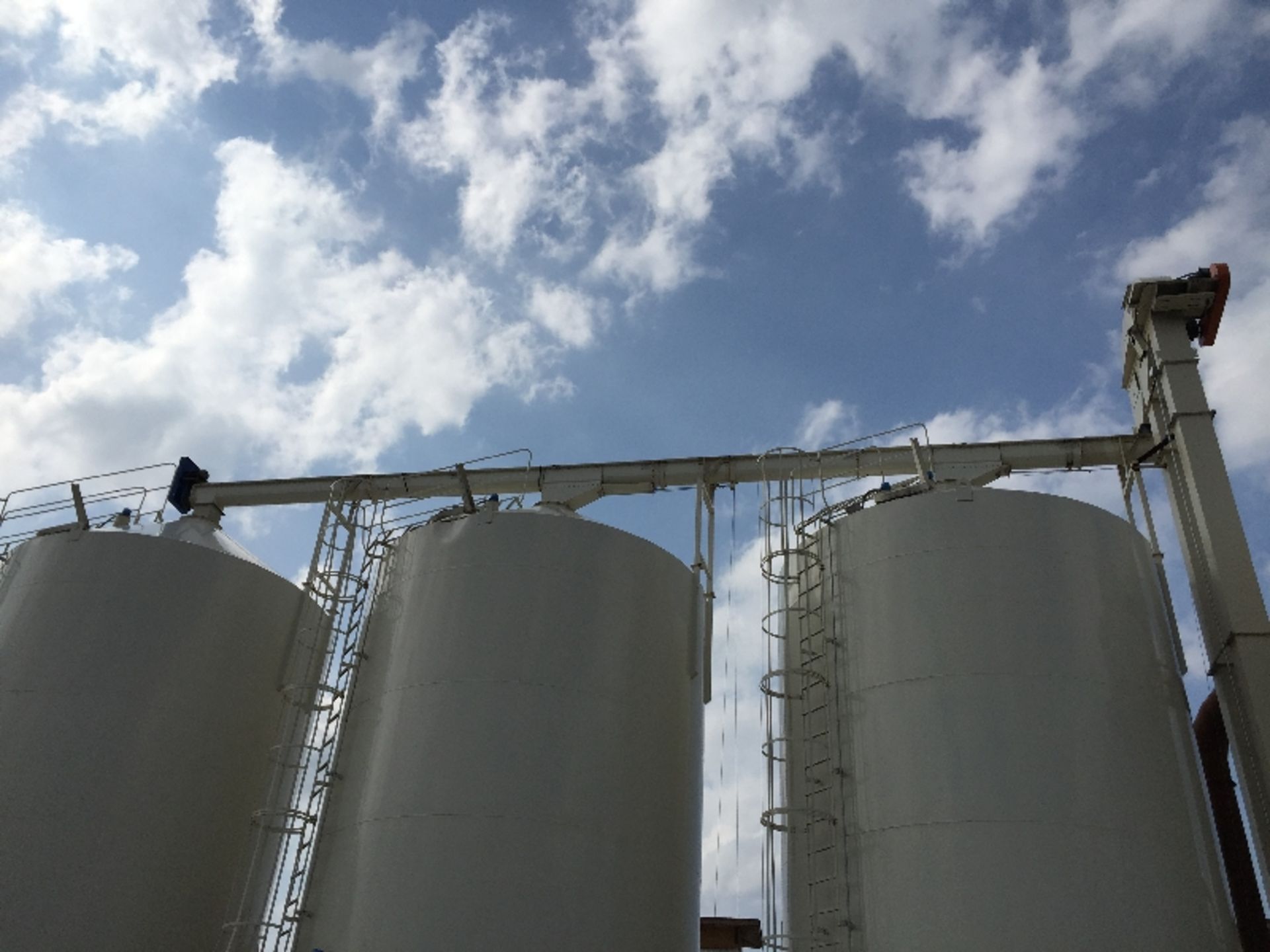 Auger conveyor, 70-ft x 12in, Norstar, (runs above 3 silos). __$TBD__rigging and loading fee to be