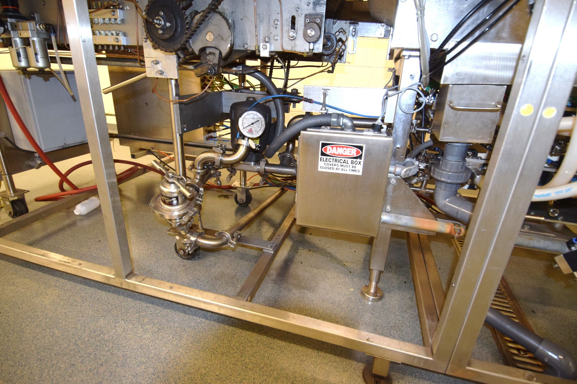 Bottle Washer Parts Machine Consisting Of: Allen-Bradley PanelView 550, conveyor belt with motor and - Image 6 of 10