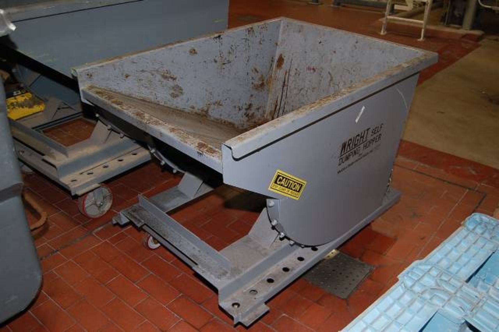 McCullough Ind./Wright Self Dump Hopper, Model #5055 - Image 2 of 2