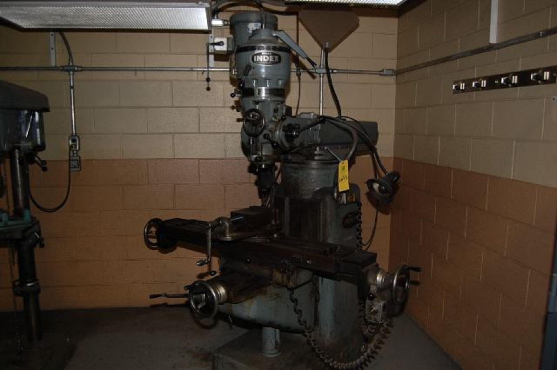 Wells Index Vertical Milling Machine, 9 in. x 48 in. Power Feed Table, Motor & Switch, 208/230 Volt - Image 2 of 3