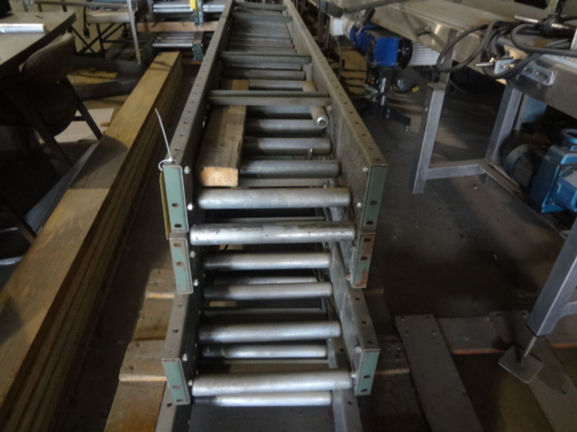 Hytrol Skate Conveyor 16 in. w x 8 ft. l , LOCATED IN WENONA, IL, LOADING FEE $30