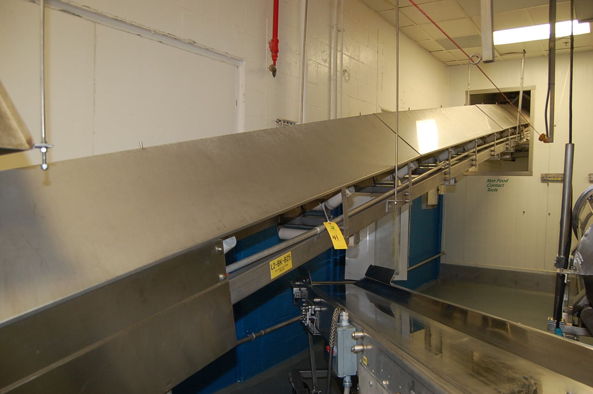 Conveyor - Motorized SS Incline Conveyor, Approx. 40 ft. Length x 20 in. Wide, 208-230/460 Volt