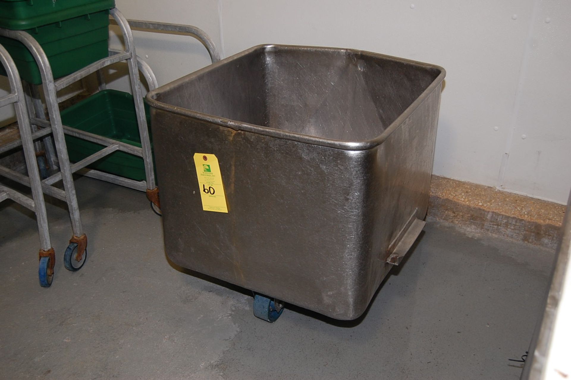 Stainless Steel Tub, 24 in. x 24 in. x 20 in. Mounted on 4-Wheel Base, RIGGING FEE: $25