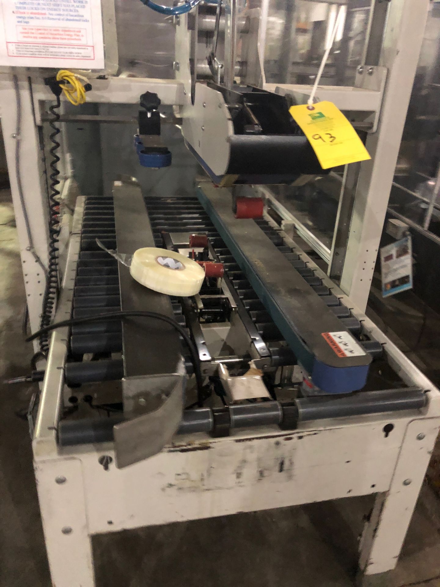 Interpack Box Sealer Top and Bottom, Serial #TM09507E049 Rigging Fee for the item: $80 - Bild 3 aus 3