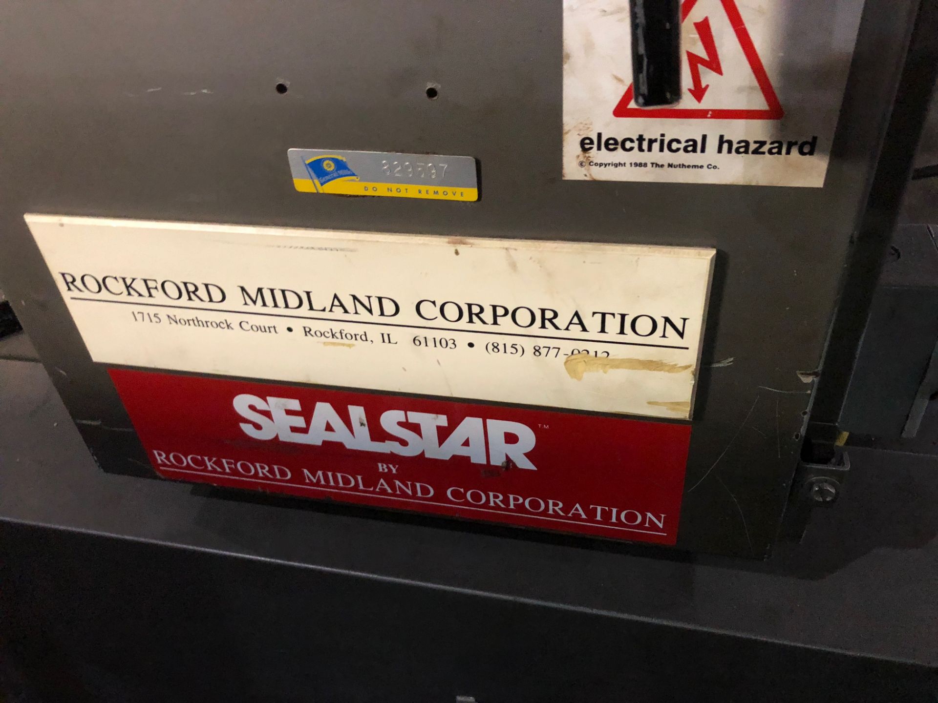 Rockford Midland Carton Sealer, Model FHHS, Serial # 11244 Rigging Fee for the item: $120 - Image 4 of 5