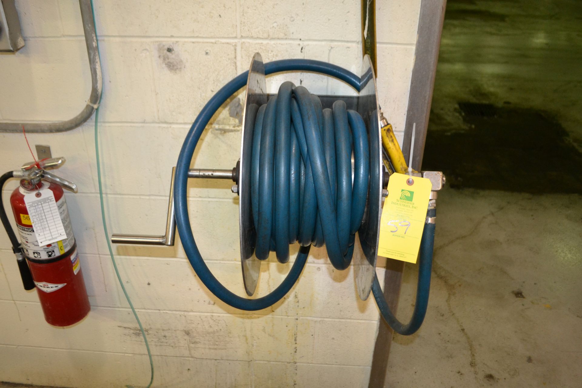 Stainless steel hose reel, RIGGING FEE $50 - Image 2 of 2