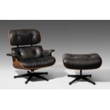 Eames, Charles und Ray Lounge Sessel mit Ottoman, Modell Nr. 670. Entwurf 1956. Ausführung Herman