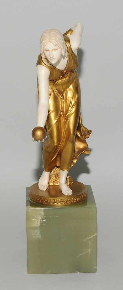 Walter Schott (Deutschland 1861–1938) Kugelspielerin. Vergoldete Bronze und Elfenbein ( - Image 8 of 13