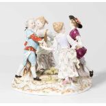 Figurengruppe, Meissen Um 1900. Vier Kinder Reigen tanzend. Porzellan, farbige Bemalung. Bezeichnet: