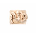 Pomellato Brillant-Ring Italien. 750 Roségold. Sandgestrahlt. Breiter leicht gedellter Ring mit