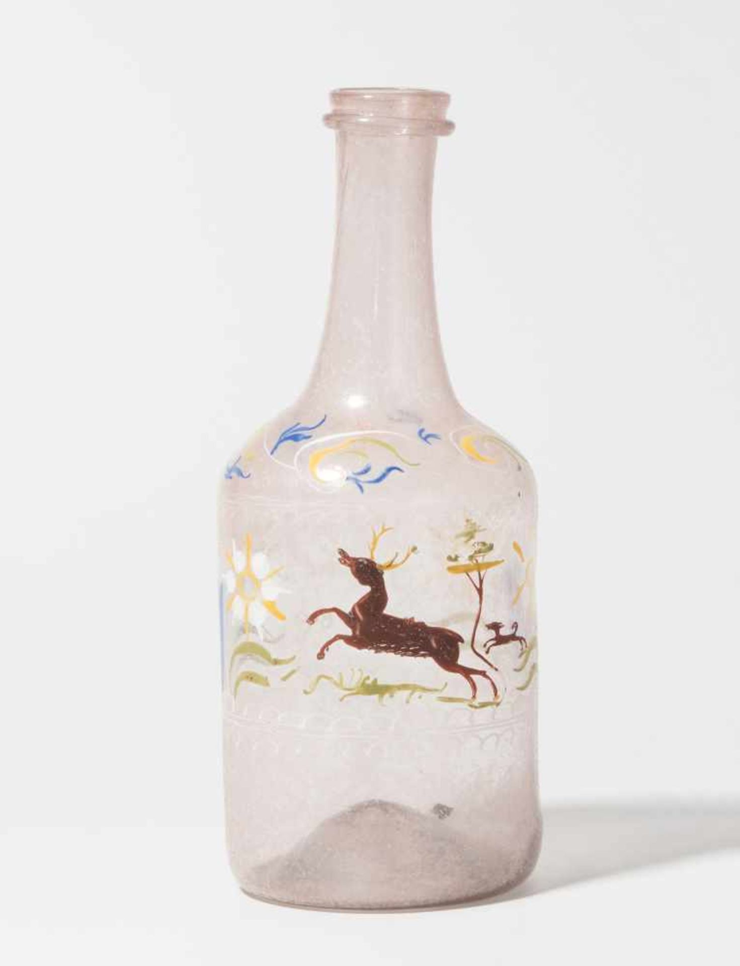 Flasche, alpenländisch Datiert 1788. Violettstichiges Glas, Emailmalerei: Hirsch, Blumen, Spruch mit