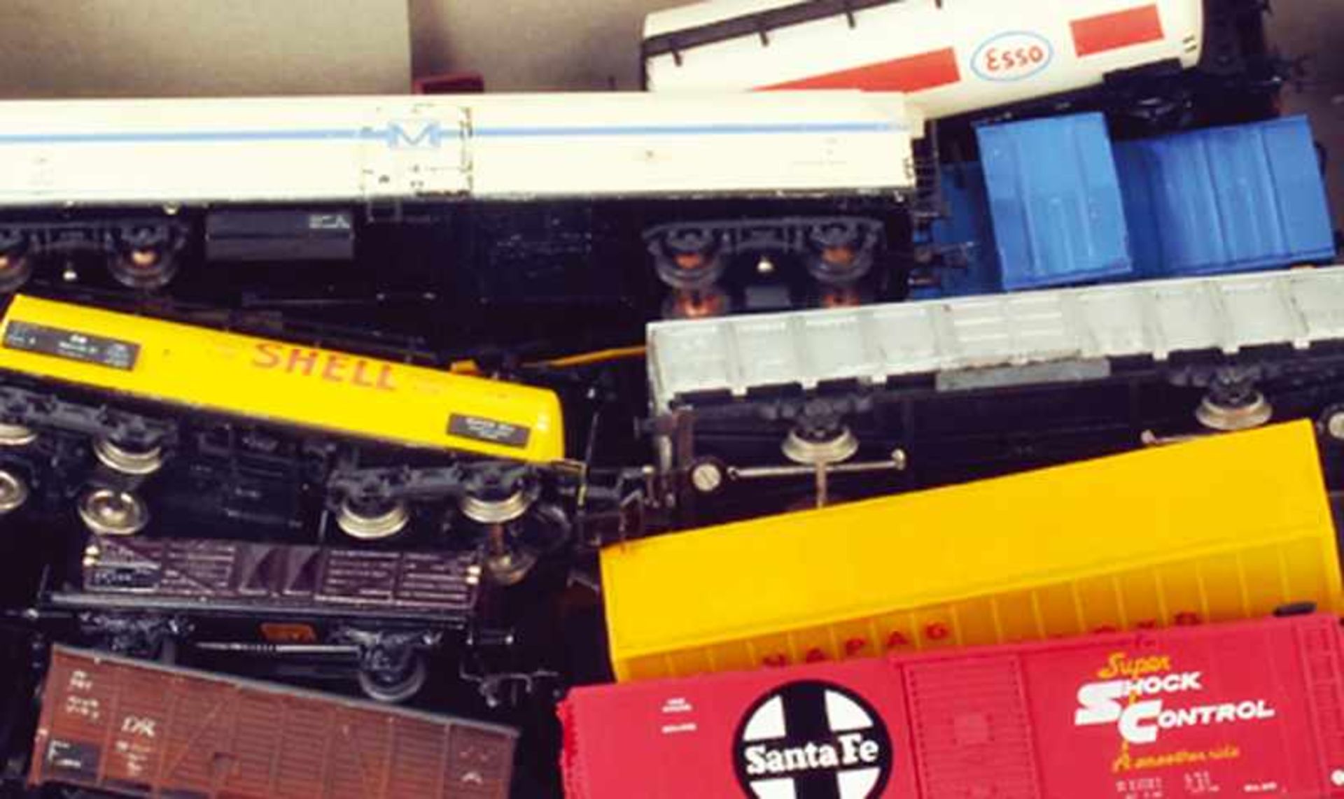 Konvolut Güterwagen verschiedener Hersteller Kartons fehlen, Besichtigung erforderlich.