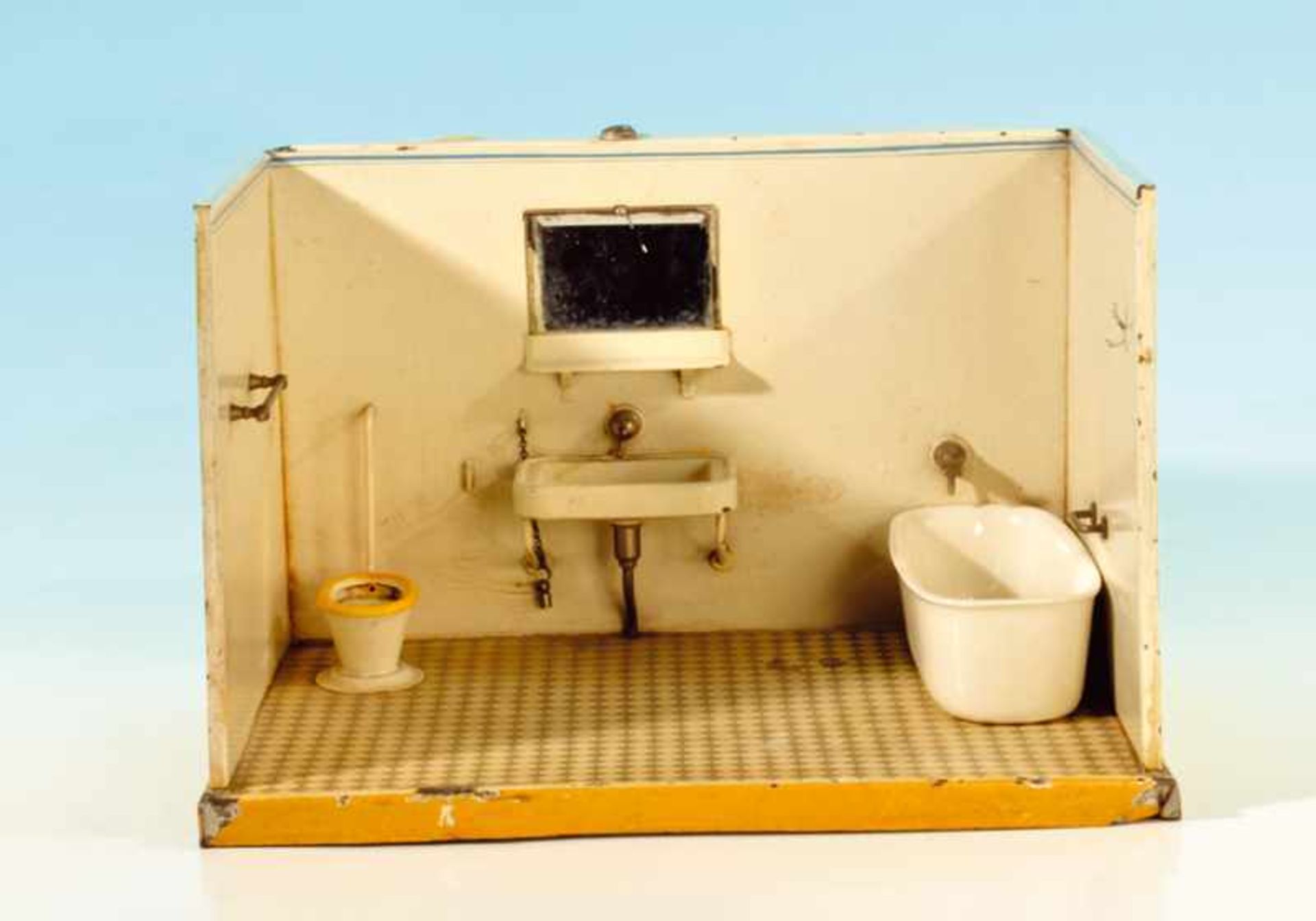 MÄRKLIN Badezimmer 32 x 22,5 cm, mit Waschtisch, Toilettenschüssel und Prozellanbadewanne, Orig.-