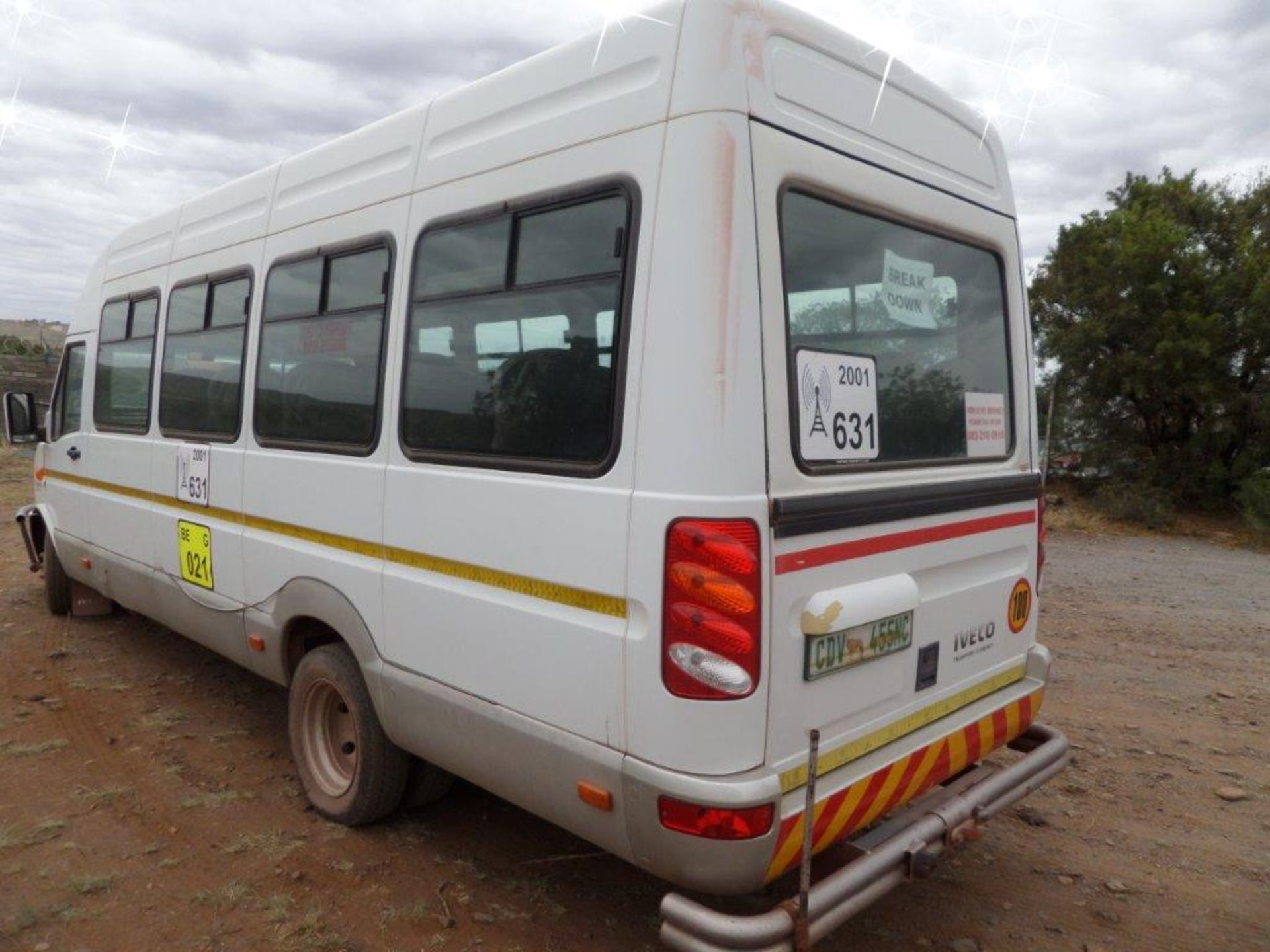 2011 Iveco  Powerdaily (20 Seater) - Image 3 of 8