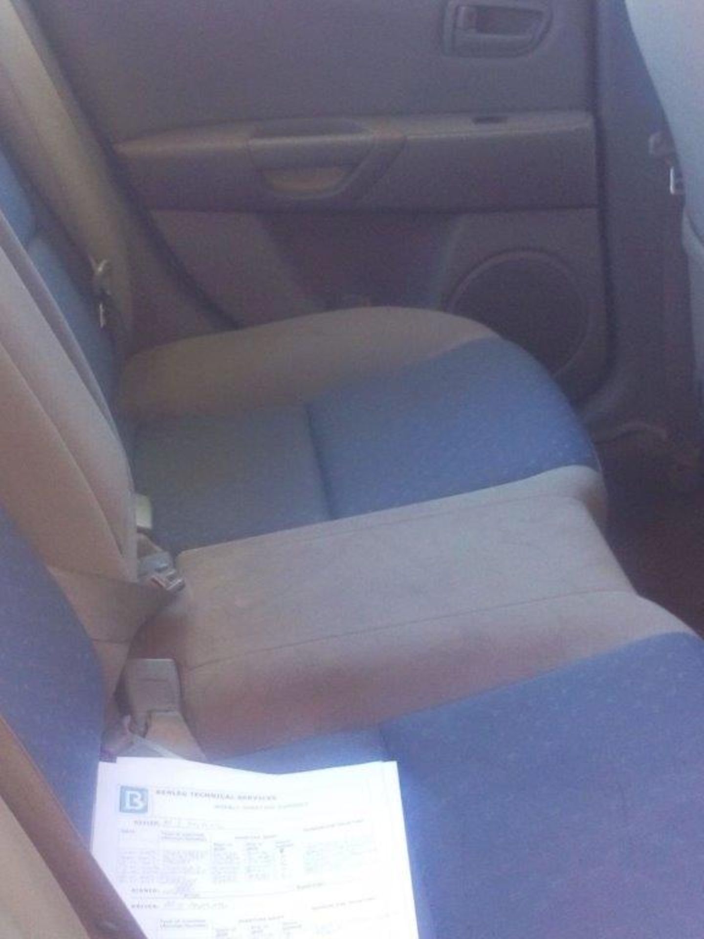 2005 Mazda 3 1.6 Sedan - Image 4 of 8