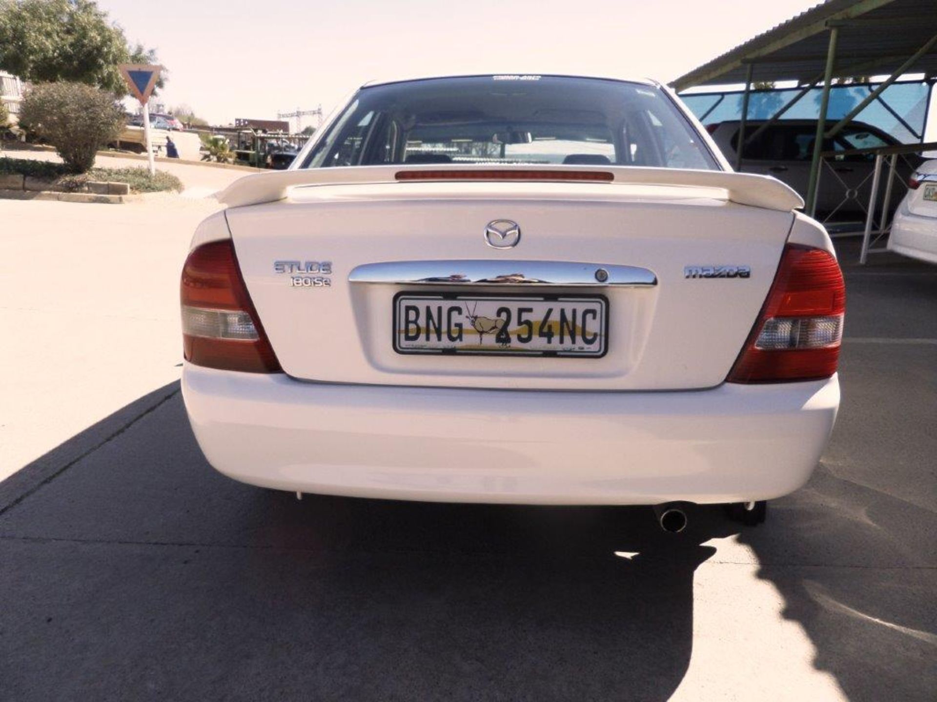 2002 Mazda Etude 1.8 I SE Sedan - Image 9 of 9