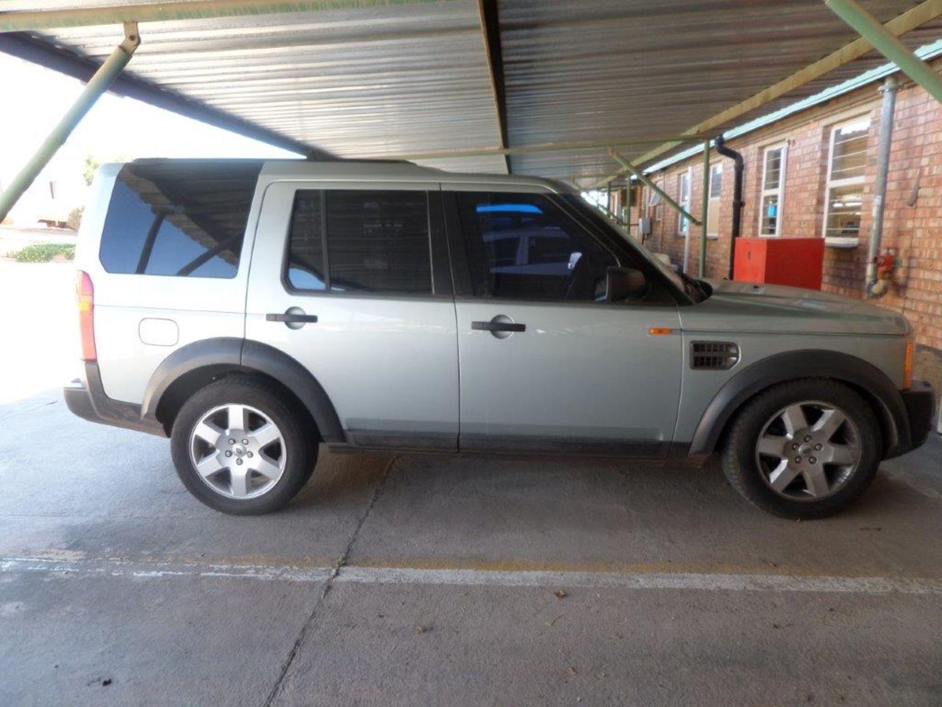 2006 Landrover Discovery 3 (Type LA) - Image 3 of 10