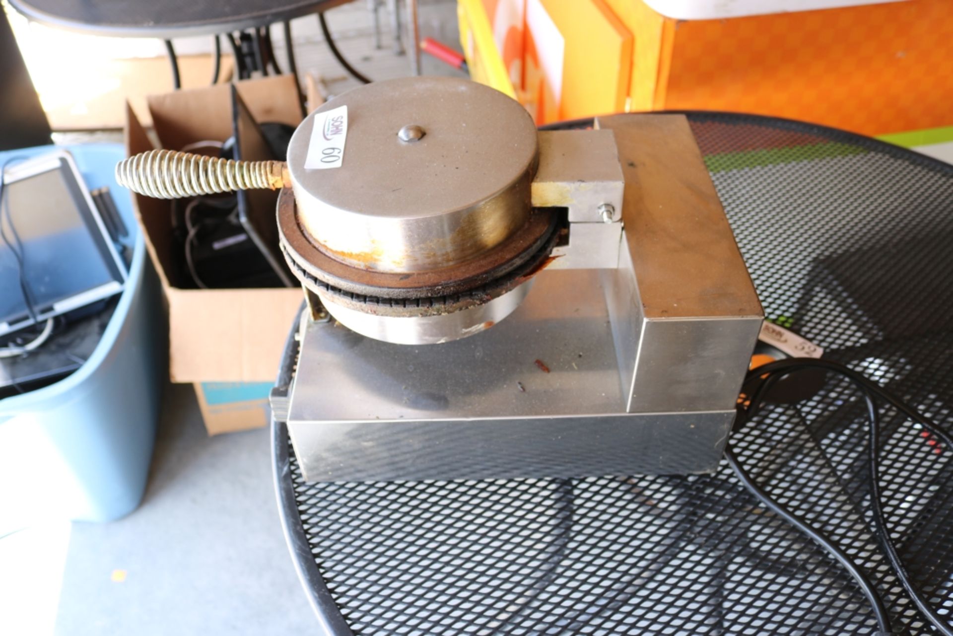 Electric Waffle Cone Baker Model FY-1A - Image 3 of 5