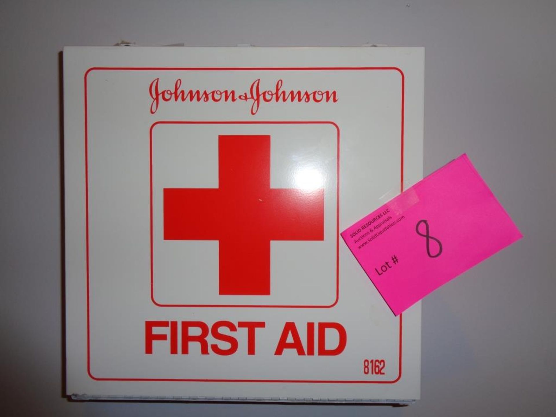 WALL MOUNTED FIRST AID KIT IN FIRST FLOOR KITCHEN