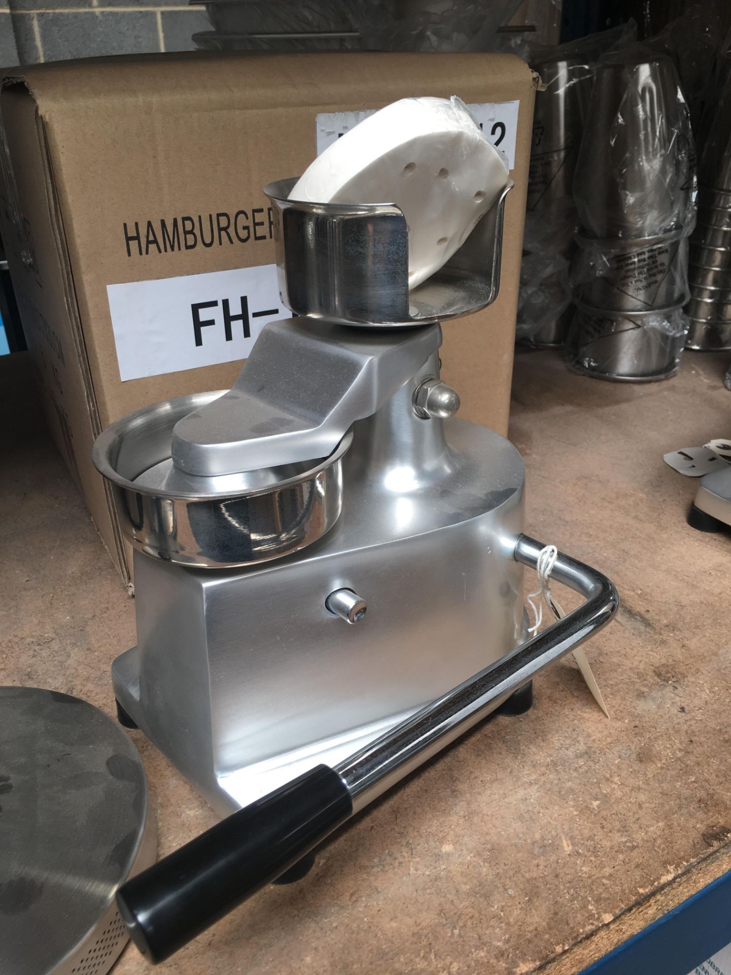 New Boxed Hamburger Press 100 mm Dia