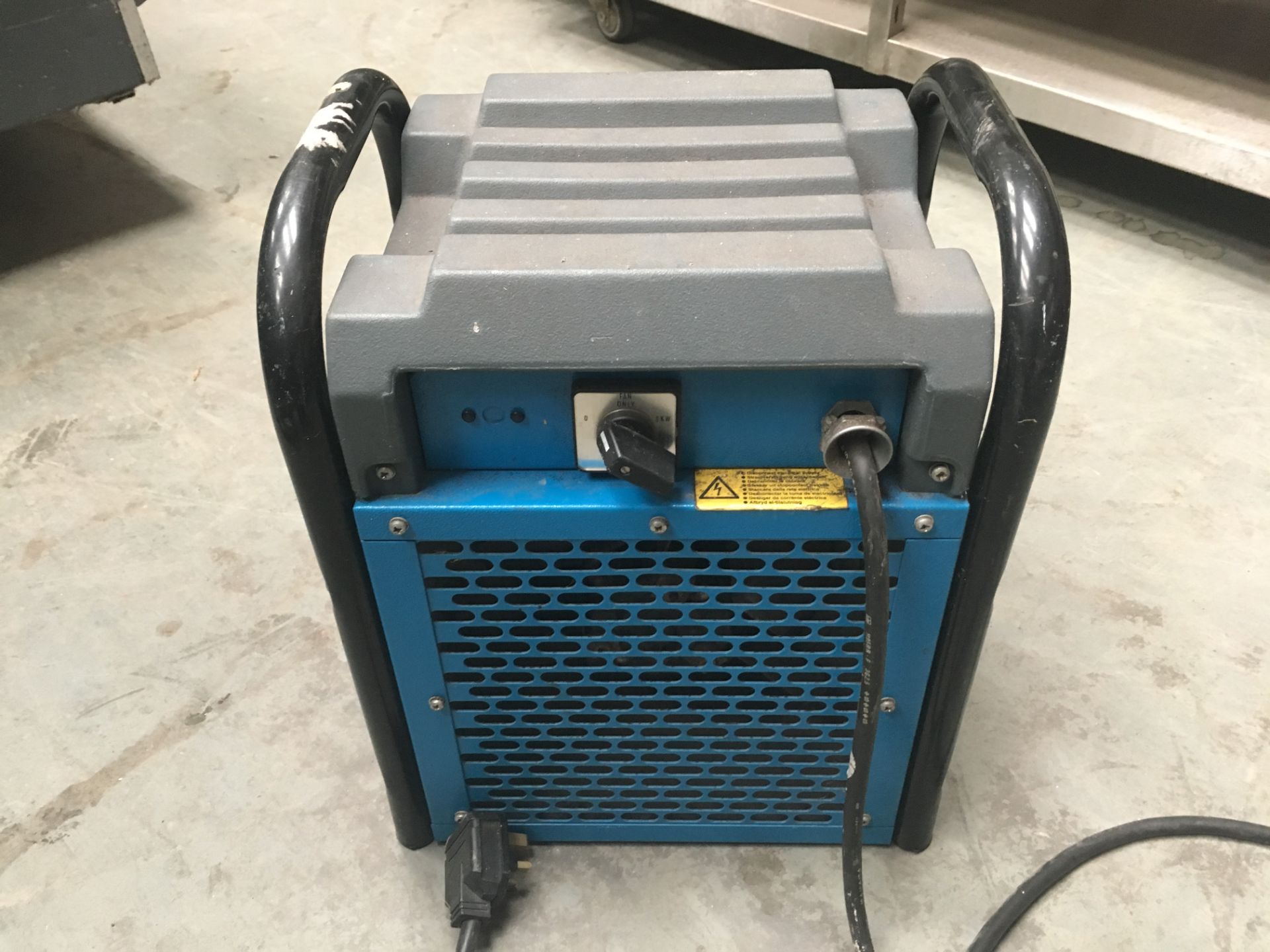 Electric Blower Heater - Image 2 of 2