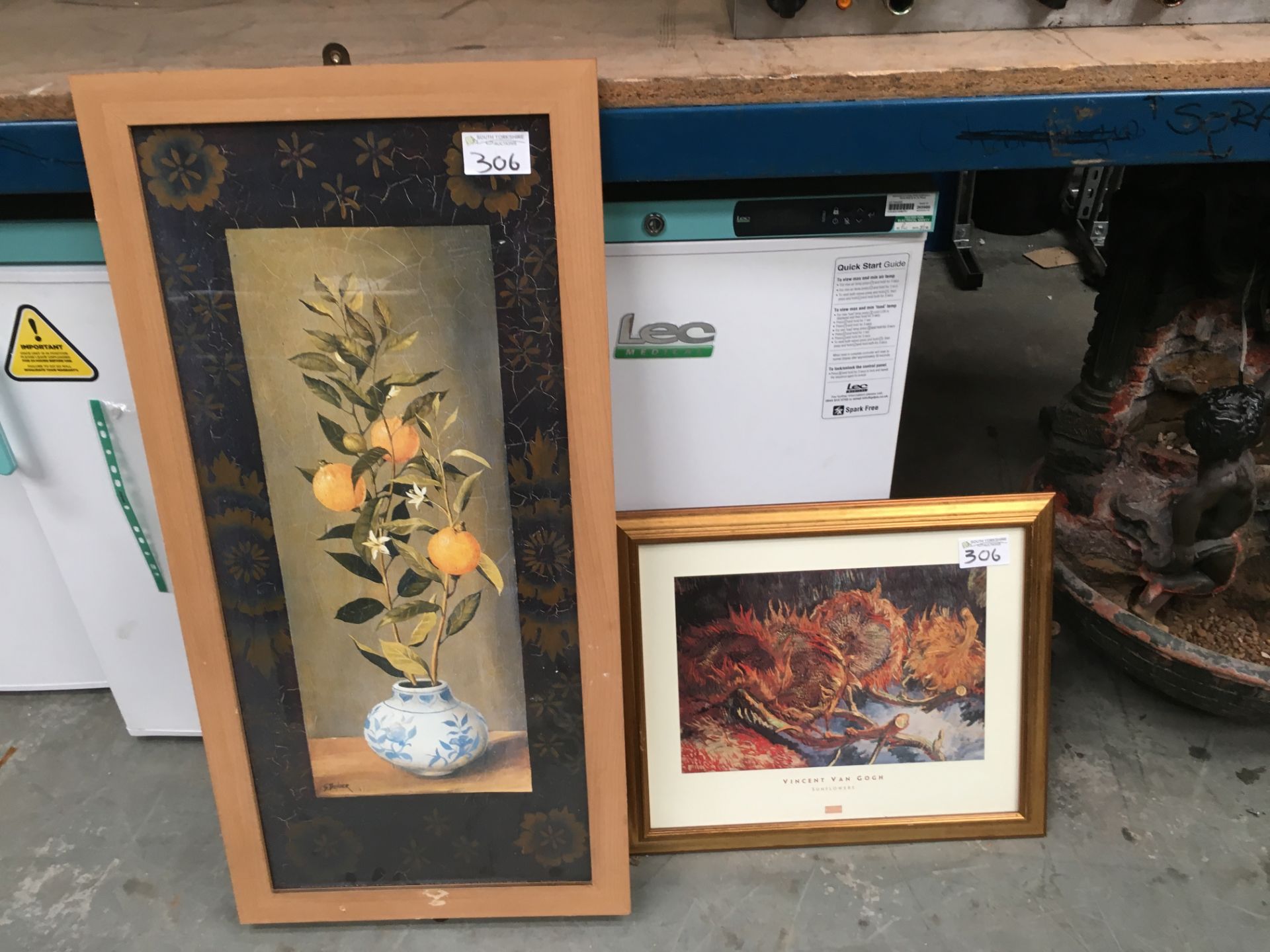 2 x Flower Framed Pictures