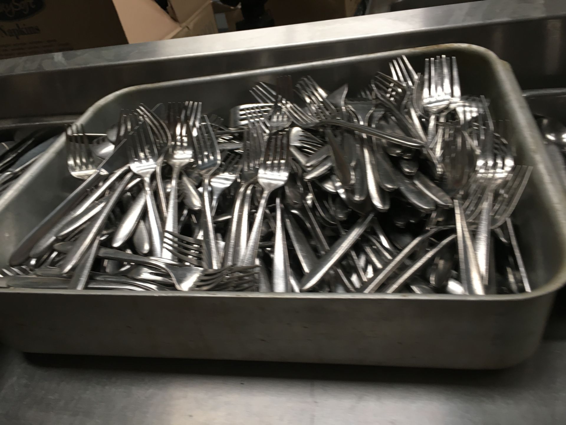 Very Large amount of Cutlery in 4 Containers - Image 3 of 5
