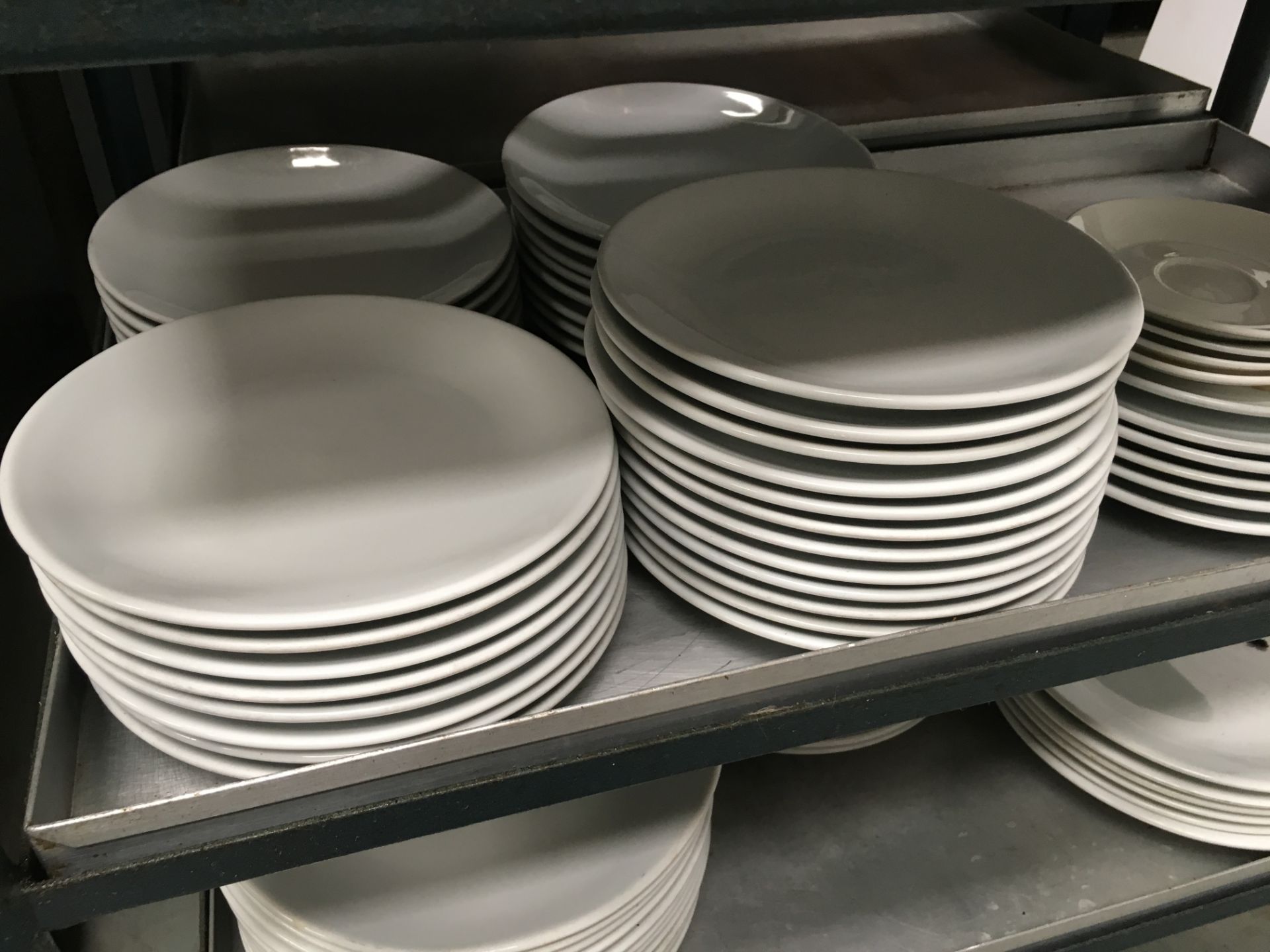 Large amount of Crockery - Image 3 of 4