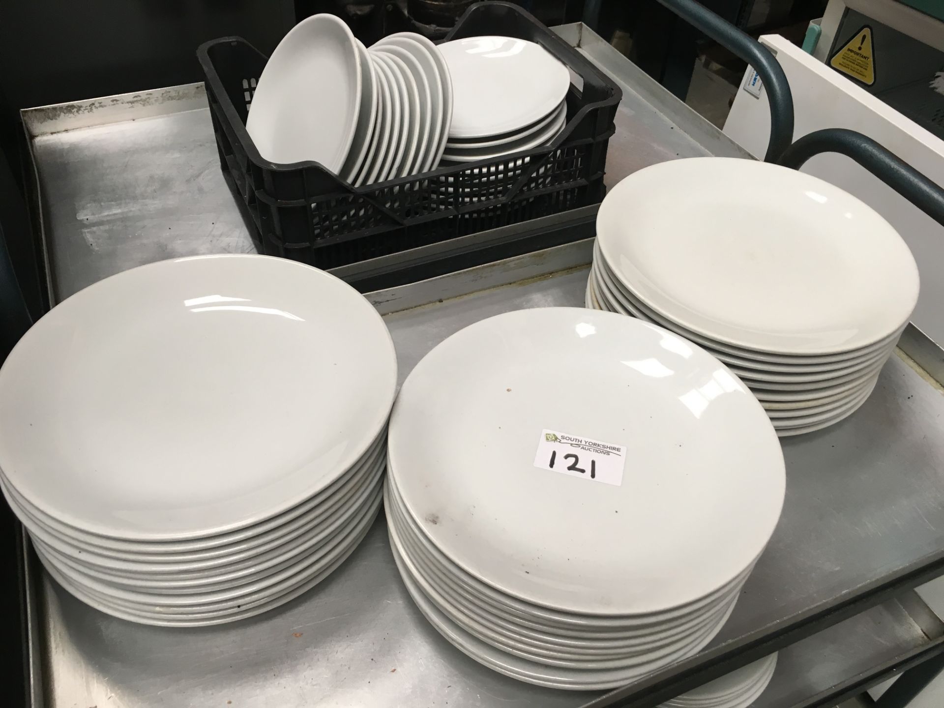 Large amount of Crockery - Image 2 of 4