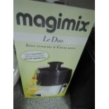 A Magimix Le Duo juicer (boxed)