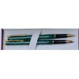 A Sheaffer Fashion fountain pen and ballpoint, green tartan, uninked