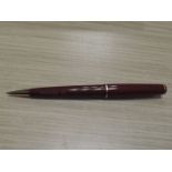 A Parker 17 pencil, maroon