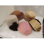 Five lady's vintage hats of various designs including felt, cloche, feather, straw etc