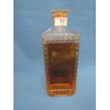 A Robertsons Yellow Label special scotch whisky, no strength or capacity, in glass decanter