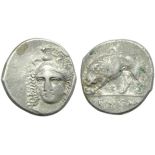 Lucania, Velia, Didrachm, c. 334-300 BC; AR (g 7,58; mm 21; h 5); Head of Athena facing, slightly