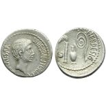 C. Caesar Octavianus, Denarius, Mint moving with Octavian, 37 BC; AR (g 3,96; mm 20; h 8); Head of