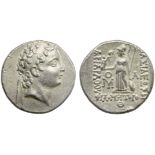 Kings of Cappadocia, Ariarathes VII (116-101), Drachm, c. 107 BC; AR (g 4,13; mm 17; h 12); Diademed