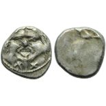 Etruria, Populonia, 20 Units, c. 400 BC; AR (g 8,27; mm 20; h -); Gorgoneion; below, X:X, Rv.