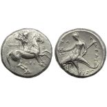 Apulia, Tarentum, Nomos, c. 315-302 BC; AR (g 7,78; mm 20; h 5); Horseman galloping r., holding