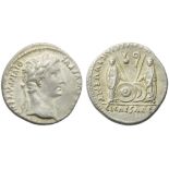 Augustus (27 BC - AD 14), Denarius, Lugdunum, 2 BC - AD 4; AR (g 3,72; mm 18; h 6); [CAESAR AV]