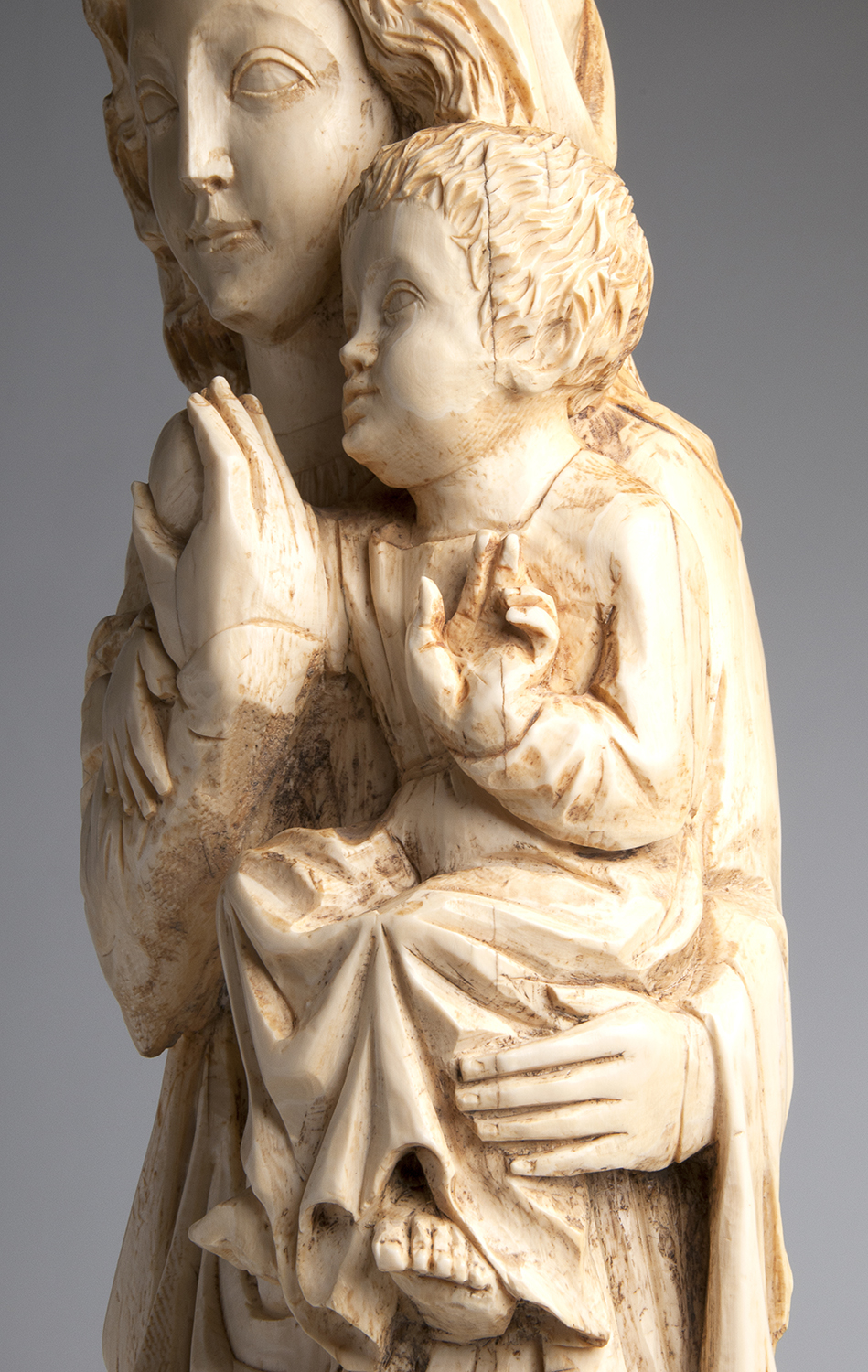 "Virgin and Child". A carved ivory neo-Gothic figural group - probably France, 18th Century; ; on - Image 7 of 7