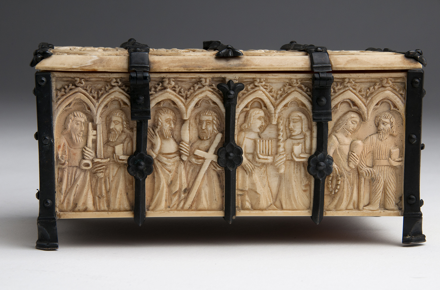 Casket with carved ivory panels depicting scenes from the Holy Scriptures - France, late 19th early; - Image 8 of 9