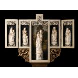 "Virgin and Child with the four Evangelists". A carved ivory triptych - France, 19th Century ; ; (